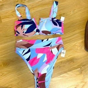 Aerie two piece. Top is size large bottom is medium